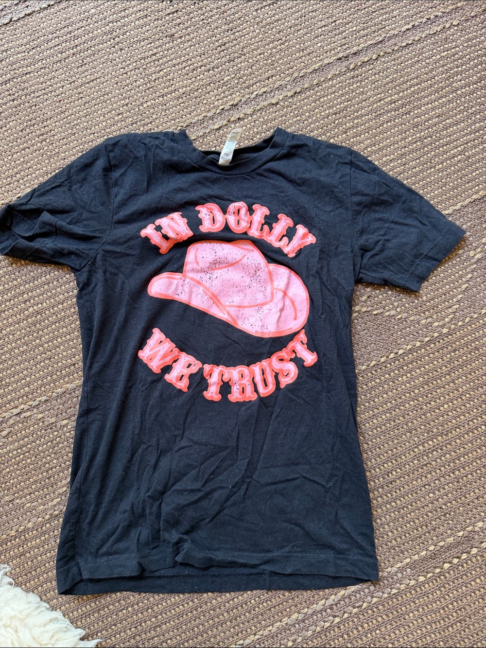 In Dolly We Trust Graphic Tshirt